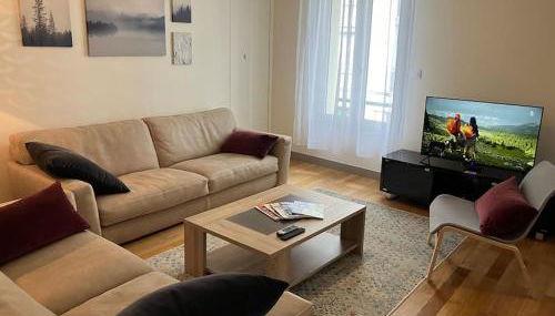 Appartement spacieux en centre ville - Photo 2