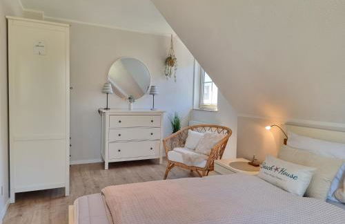 Düne 4 - Ferienunterkunft mit eigenem Garten in der beliebten Dünenresidenz - sanftes Meeresrauschen inklusive - Foto 18