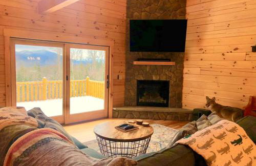 UV Log home with direct Cannon Mountain views Minutes to attractions Fireplace Pool Table AC - Foto 26