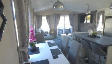 Exclusive Gold 3 Bed Luxury Caravan - Foto 2