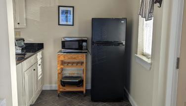 Riverfront 2nd floor with balcony Sheepscot Harbour Vacation Club Studio #210 - Foto 5