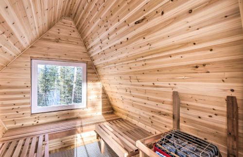 2 Mi to St Marys Glacier Modern Cabin with Hot Tub - Foto 32