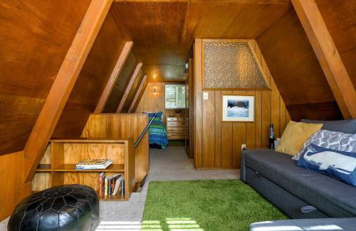 Wonderful A frame Nestled Amidst Trees in Otter Rock, Oregon - Foto 42