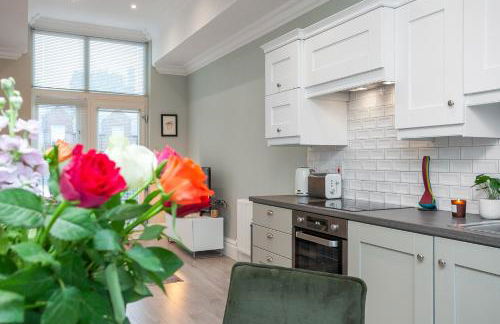 5 Star - The Ulsterville Residences - Free On-site Parking - Foto 8