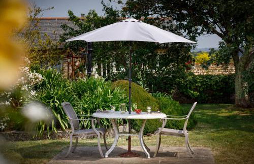 The Roundhouse - Photo 8