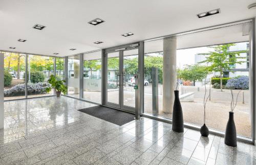 Stunning Apartment with Underground parking! - Foto 36