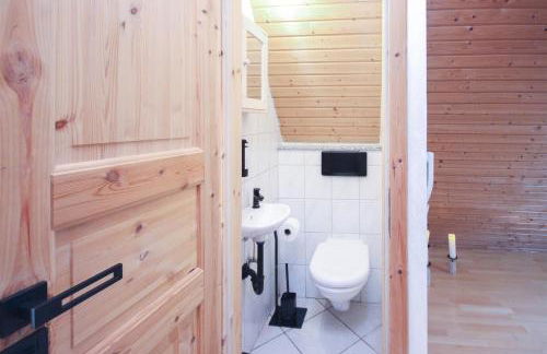 ALFA Stuttgart 3Zi-Maisonette 6 Personen Zuffenhausen nahe Porsche & Bosch l WIFI & SmartTV I 3BR 4 Beds I Kitchen I Bathroom & WC - Foto 21