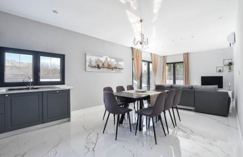 Awesome Home In Split With Wifi - Foto 18