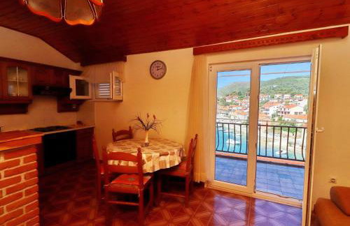 Apartments Peselj-One Bedroom Apartment with Balcony and Sea View 2 - Foto 8