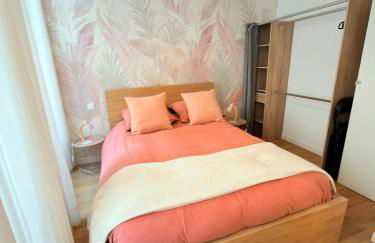 Le salon des voyageurs - Appartement au coeur du Centre Historique de Dole avec Terrasse - Foto 12