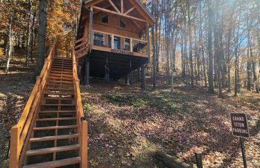 Gorgeous Cabin Great for Family Getaways by Tappan Lake in Ohio - Foto 8