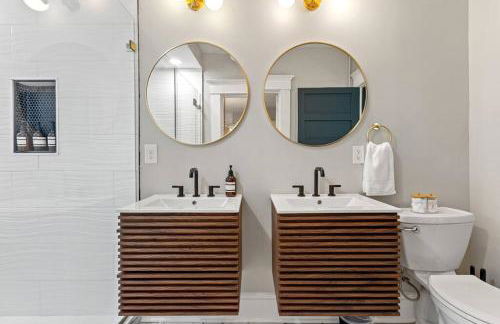 The Luxe Hot Tub Private Bar 12 Min to Horse Park - Foto 41