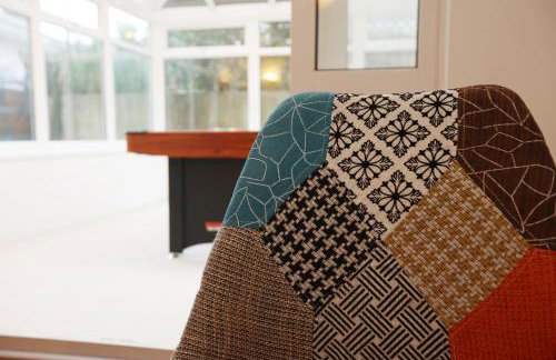 Hollybush Place By N And N Stays Ltd, Perfect for Contractors and Workers, Large Private Driveway for Work vans And Vehicles, Great Location and Fast Wifi - Foto 8