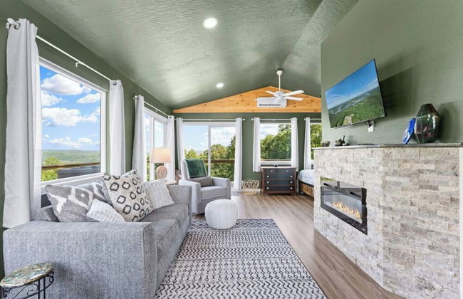 Romantic Lake Haven - Couples' Cabin - Foto 8