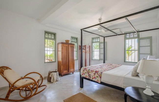 Beautifully Renovated Family Village House Within Walking Distance To The Beach - Foto 15