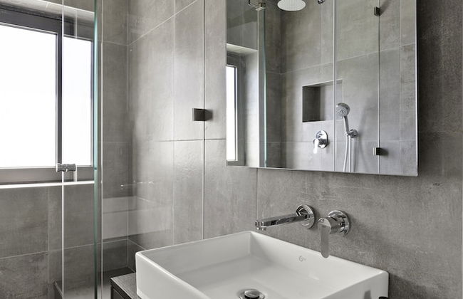 Posh 1BR Apartment in Chalandri - Photo 15