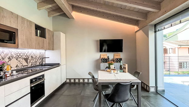 Kitchen / Dining Room