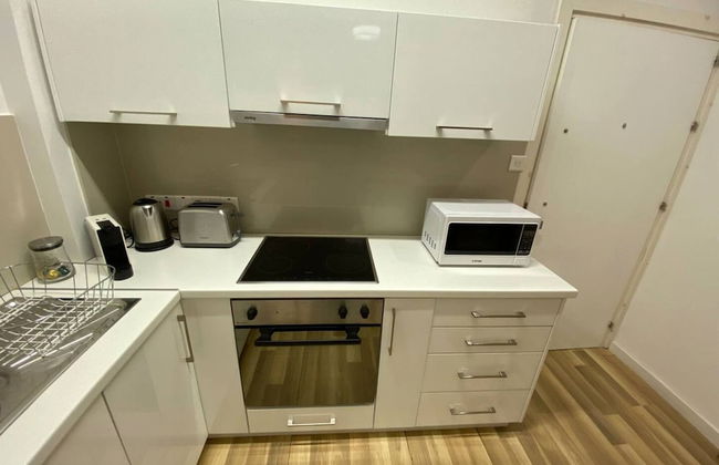 SeaBreeze City Center Flats by TrulyCyprus - Foto 34