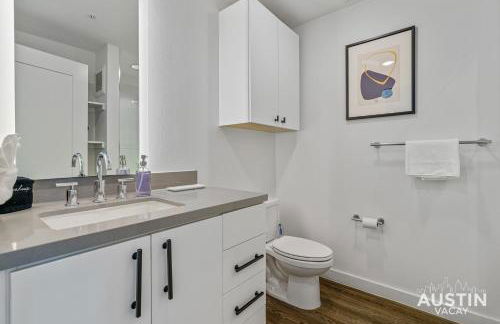 Vibrant Austin Studio Balcony plus Parking and Wi-Fi - Foto 5
