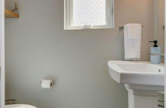 Luxury 3 Bed Close to Downtown - Foto 22