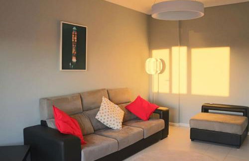 Сomfortable apartments and free garage parking - Photo 1