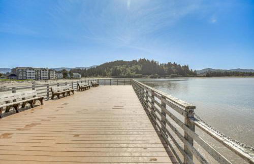 Walk to Beaches Siletz Bay Bliss Townhome - Foto 30