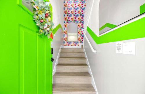 NoHo Hot Tub Home, Sleeps 12, Free Parking, Universal 15m, FIFA World Cup SoFi - Foto 32