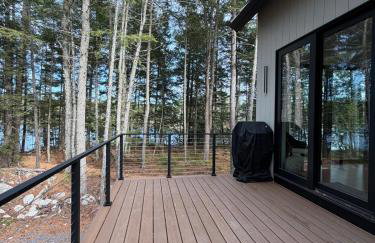 Contemporary Lakehouse in Lakeville - Foto 41