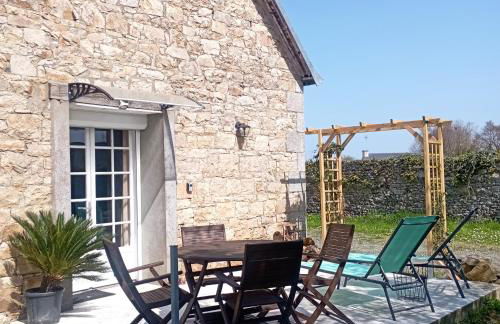 Cottage de charme en pierres à 25 mn de la côte de Granit rose - Foto 1