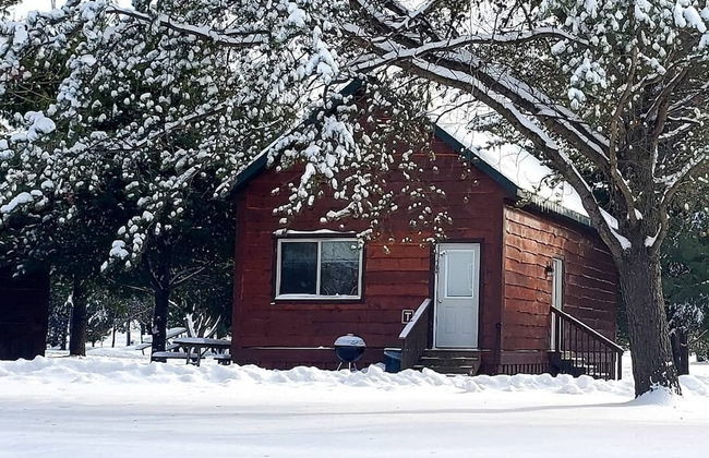 Edge-O-Dells Resort - 21 and Older - Photo 10