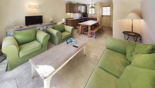 2 Bedroom Cozy Home In Saint-Laurent-De-La-Ca - Foto 5