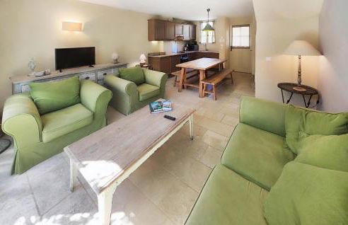 2 Bedroom Cozy Home In Saint-Laurent-De-La-Ca - Foto 5