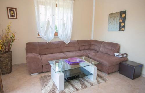 Holiday home in Pore with swimming pool - Photo 20