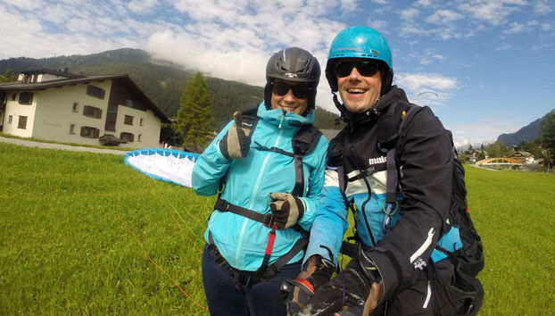 Paragliding in the Swiss Alps - Foto 5