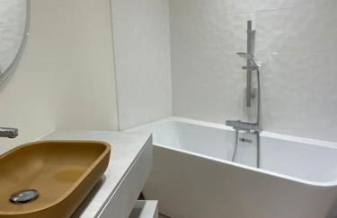 Maison 5 chambres 3sdb en ville avec piscine - Foto 16