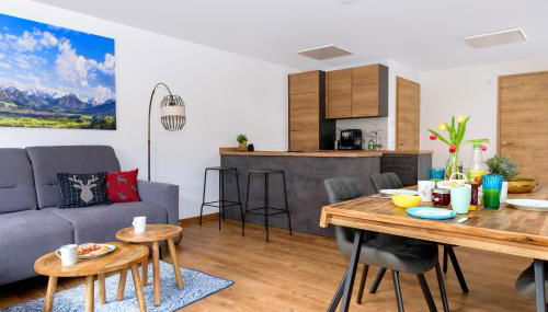 Berg Fux - Fewo mit 2 Schlafzimmern, Bergblick, Balkon, zentral aber ruhig - Foto 2