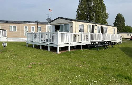 Seaview Caravan 2 Bedroom Sleeps 6 -WiFi -Smart Tv - Foto 1
