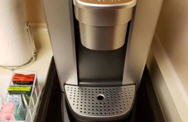 Entire 1 BR Condo- Near Anschutz, UC Health, DIA- In-Unit Washer Dryer- Seasonal Discounts! - Foto 6