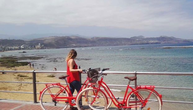 Admirando a praia de Las Canteras