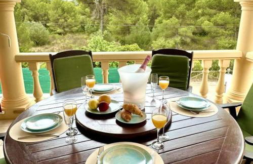 Casa Maria Granadella, three bedroom villa with private pool - Foto 9