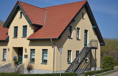 zentrumsnahe Ferienwohnung im Grünen - Foto 2