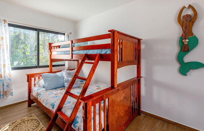 Ultramodern Townhome with an Inviting Coastal Design and Lush Outdoor Oasis with a Private Pool - Photo 4