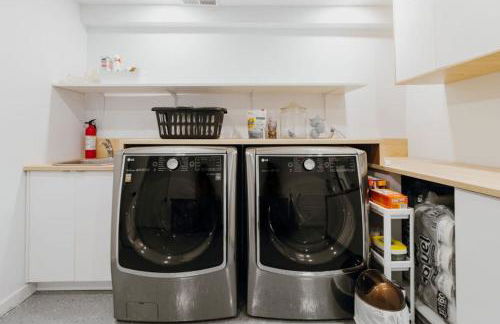 Stunning Panoramic Views Hot Tub Modern 4BR Home - Foto 40