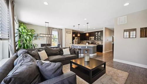 4BR Home close to Airport - Foto 5