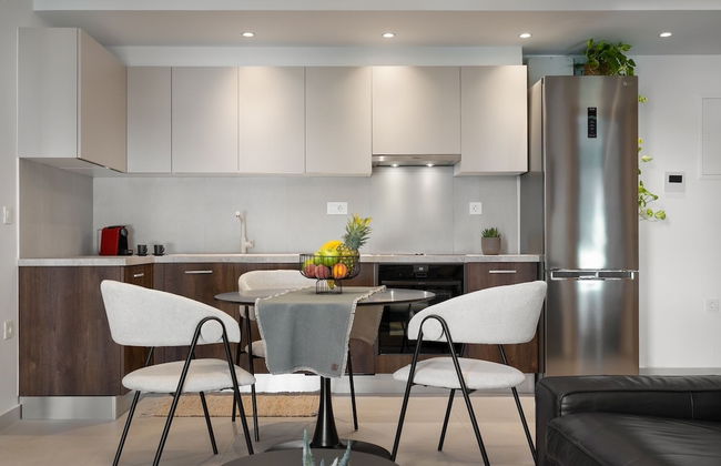 Comfy Apt terrace and parking 800m to old town and beach - Foto 8