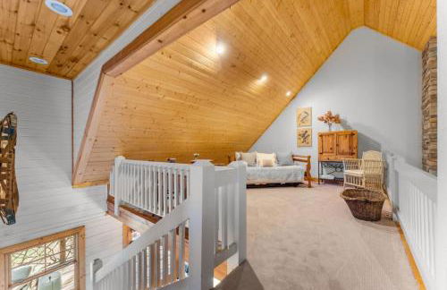 Lodge with Grill, Fireplace and Club Access - Foto 27