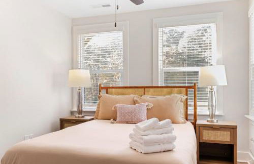 Family-Friendly 4BR with Fenced Yard & Parking - Foto 29