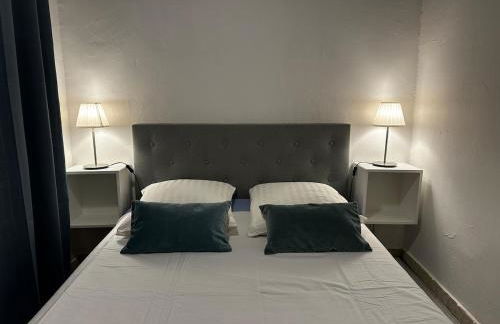 T3 Chaleureux - Vieux Toulon - Proche Port - Foto 15