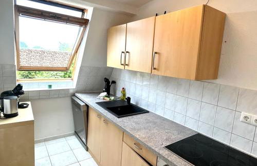 BHV-3, - 4- und 5-Zimmer Wohnungen mit Terrasse, 24h self-check-in, TV, Internet, DisneyPlus, Waschmaschine - Foto 23