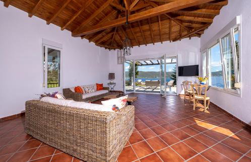 Villa Pirgadikia - Photo 13